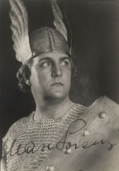 Max Lorenz als 'Siegfried' in Wagners 'Götterdämmerung', 1936