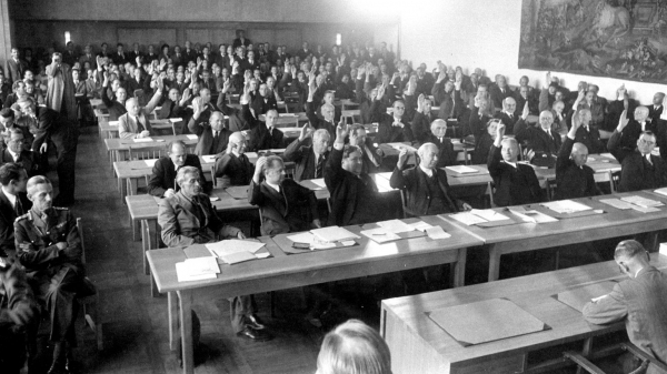 Konstituierende Sitzung des Parlamentarischen Rates am 1. September 1948 in Bonn
