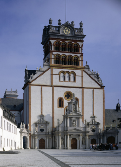 Fotografie der St. Matthias Kirche in Trier